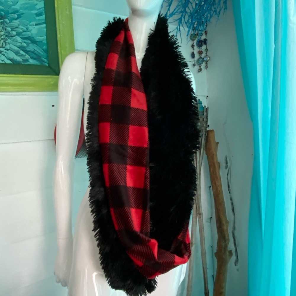 Minky Scarf View 2